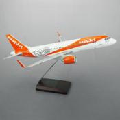 Maqueta/Model A320 NEO easyJet 1:100