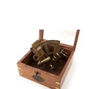 Sextante en caja / Sextant in case