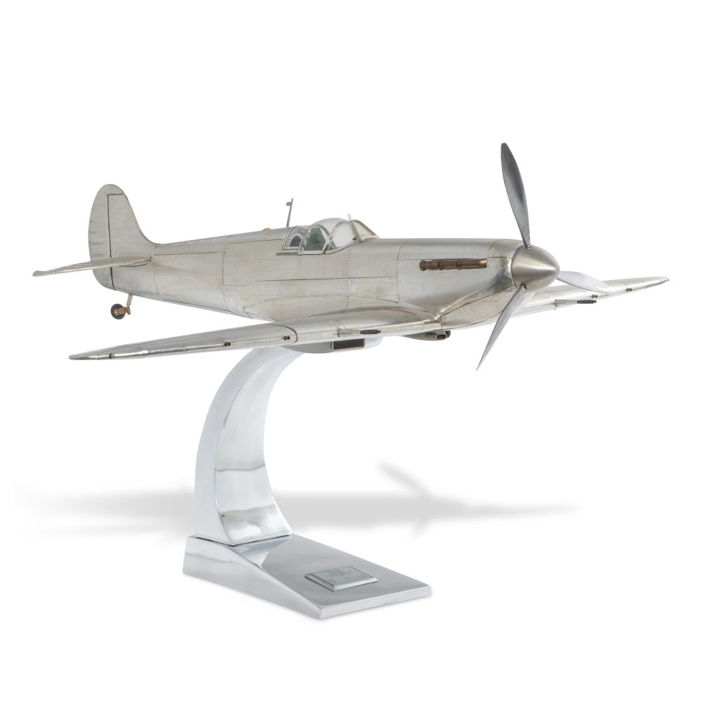 Spitfire airplane model (Grande/Big--75,5cm)